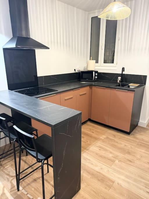 מון-דה-מרסן Appartement Eloi - 1 Chambre מראה חיצוני תמונה